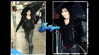 Video thumbnail of "Joan Jett - Have  You Ever Seen The Rain ( LIVE )"