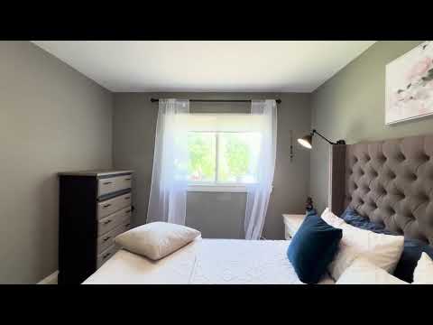 33 Springhome Rd Barrie, ON