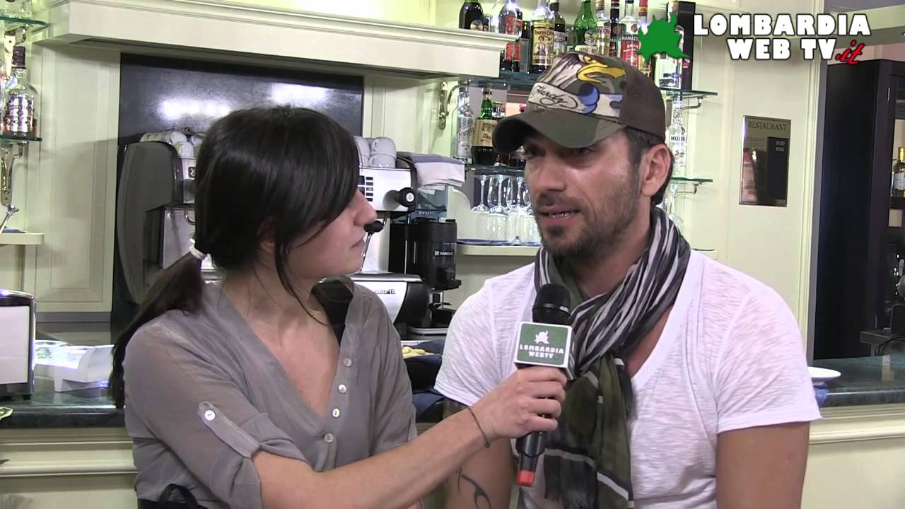 Intervista a Costantino Vitagliano