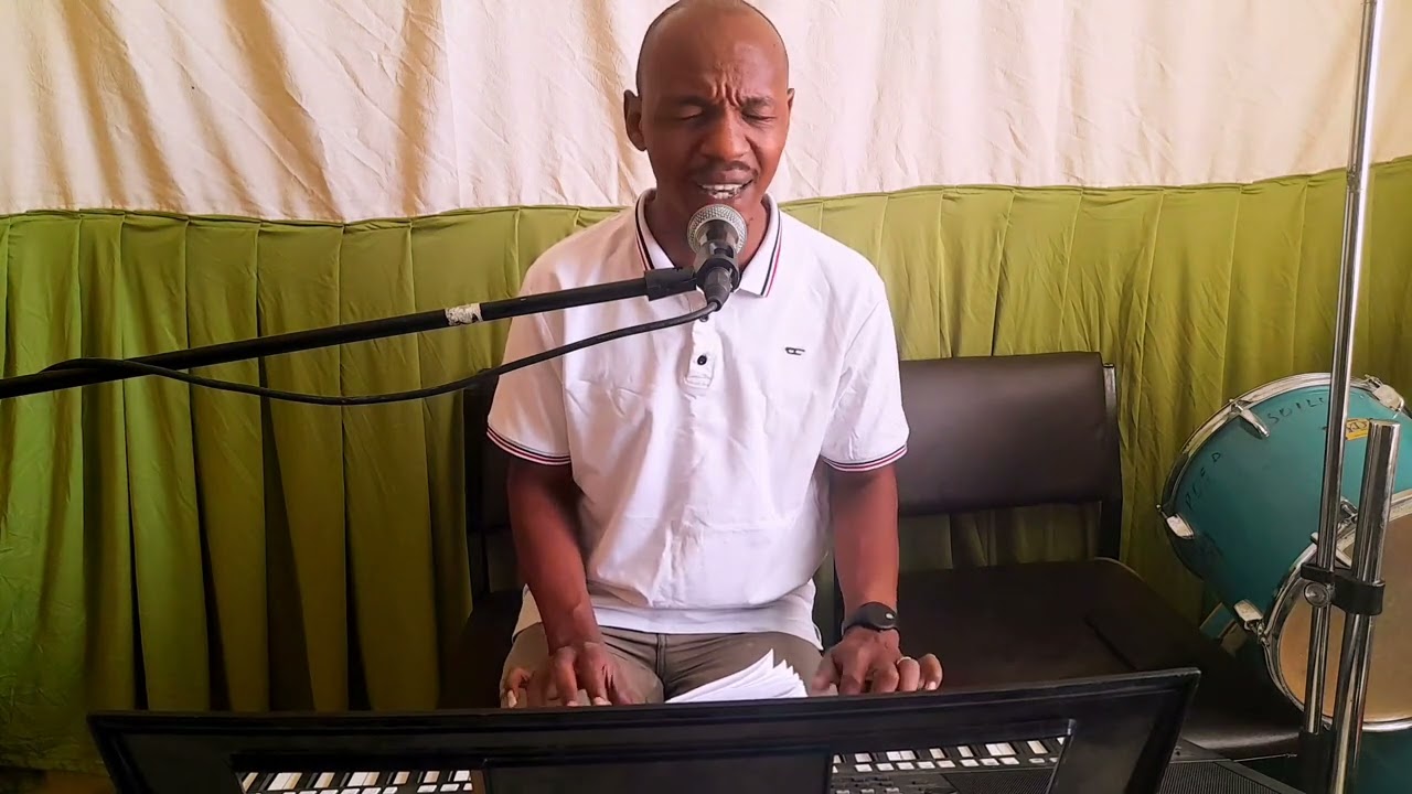 KIKUYU WORSHIP SESSION ( KUMATHA NGAI )By Humphrey Gee
