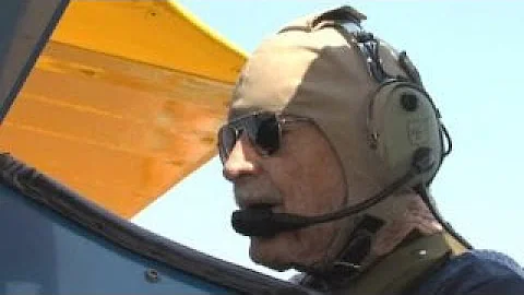 WWII veteran soars the skies one last time - DayDayNews