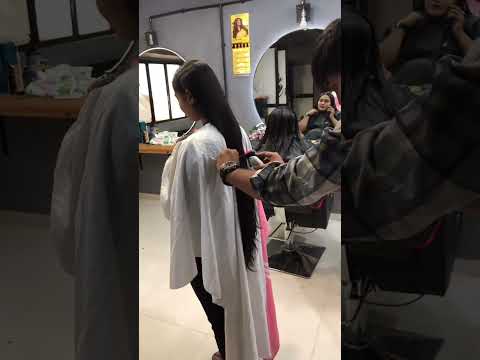 All Hairs On Floor Women Straight Haircut Long Hair Cutting Girl Haircut Shorthair Haircut 