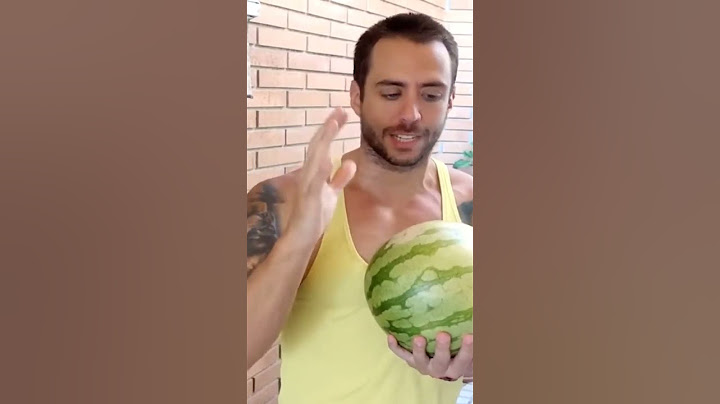 Puedo romper una sandía 🍉 de un bofetón? #shorts #watermelonchallenge