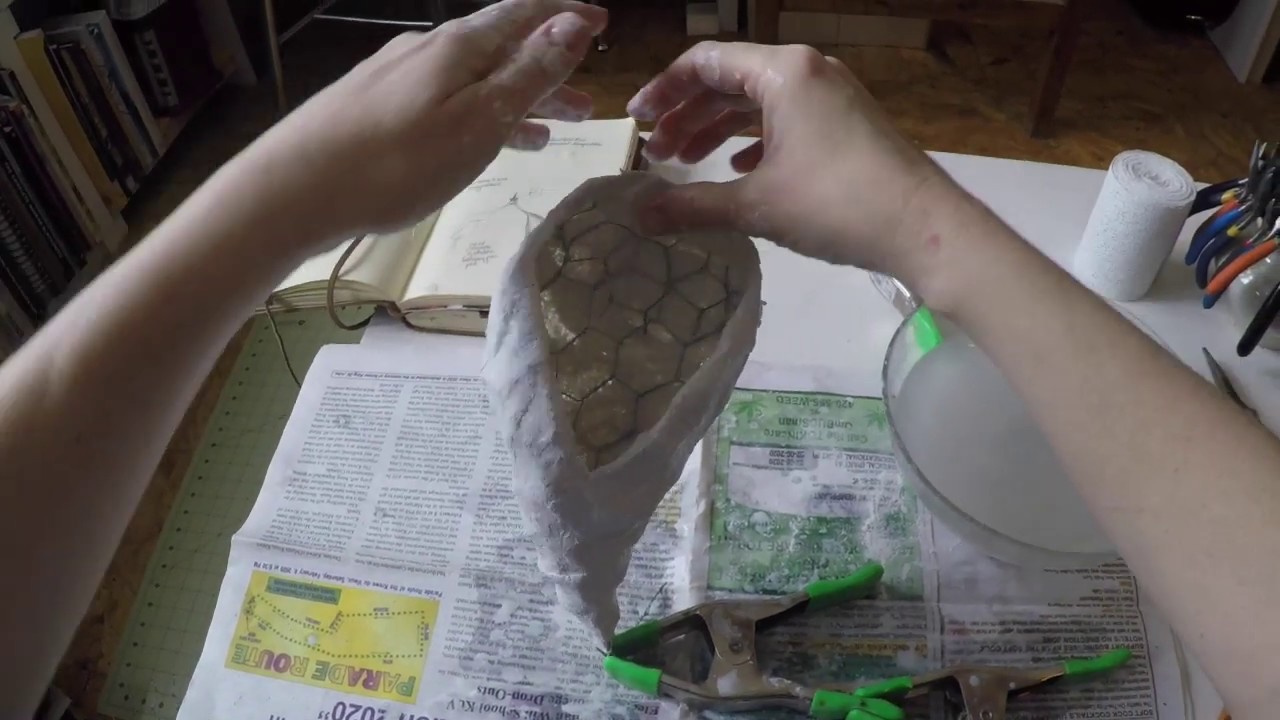 Sculpture making with wire and plaster gauze