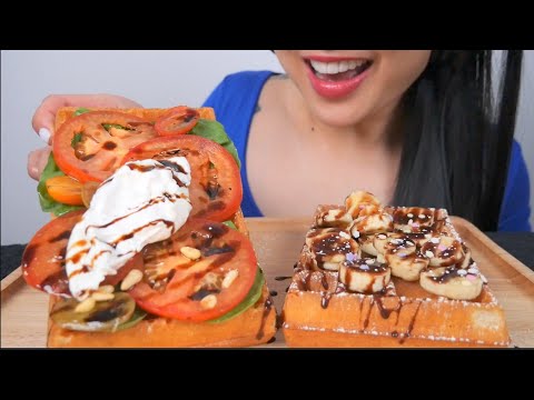 WAFFLES (ASMR EATING SOUNDS) LIGHT WHISPERS | SAS-ASMR