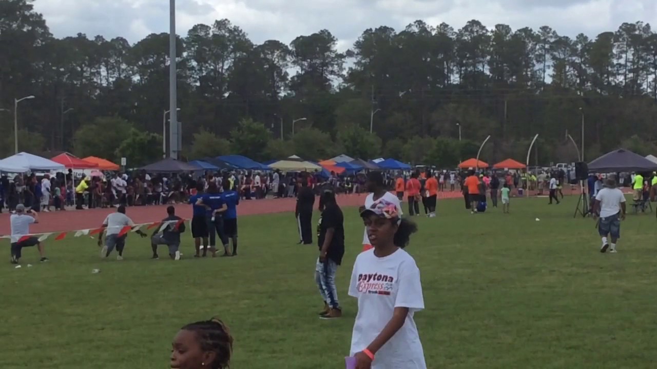 Tamari Davis 100 meter personal record time 11.62 the Gainesville