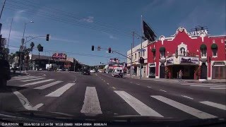 Crazy turn in large intersection