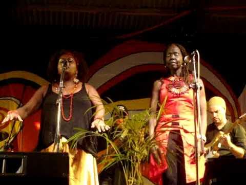 SINGAOT SISTA FEST 'NAPUAN MUSIC FESTIVAL 2010 Port-Vila VANUATU