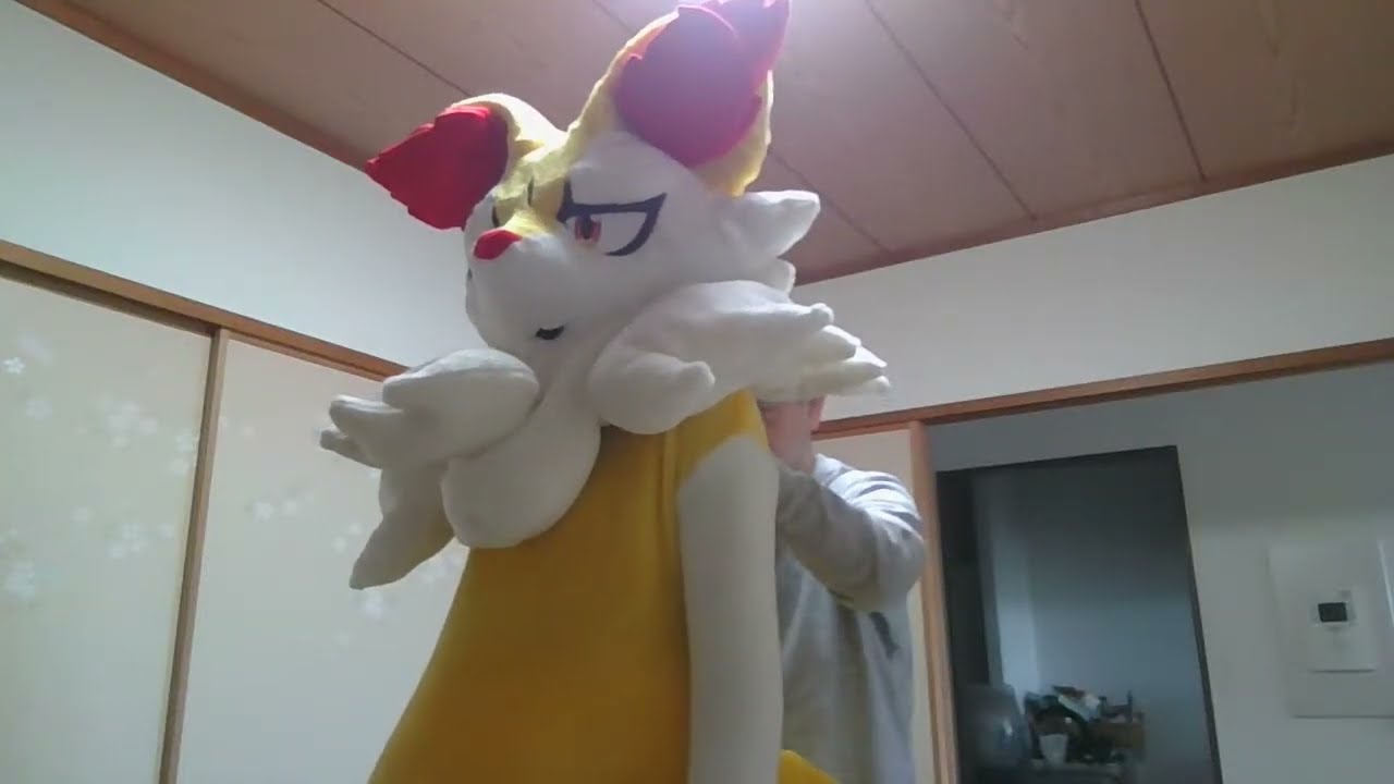 お漏らしあり　２４時間着ぐるみ強制着用　1