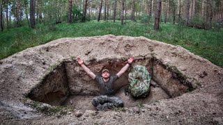 Thumbnail for Ich baue ein geheimes Untergrund Versteck mit Militärausrüstung mitten im Wald