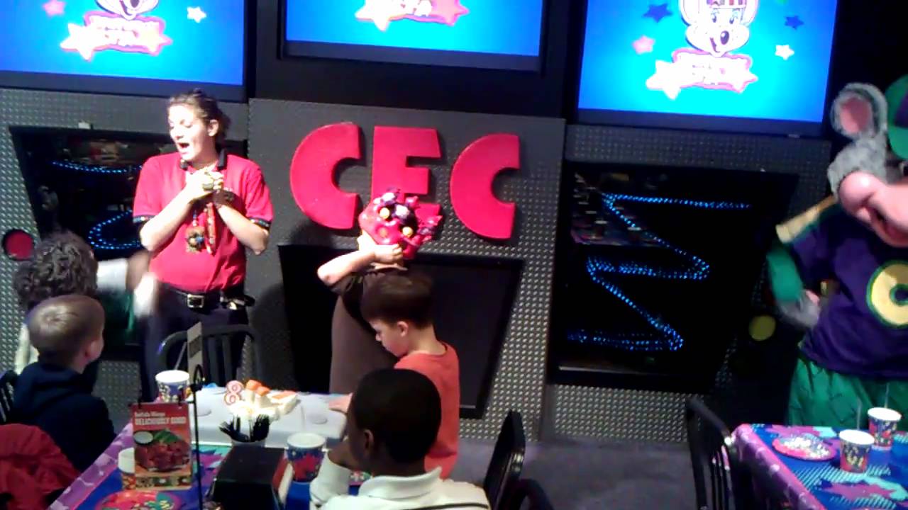 Caleb's birthday party @ Chuck E Cheese's Part 2