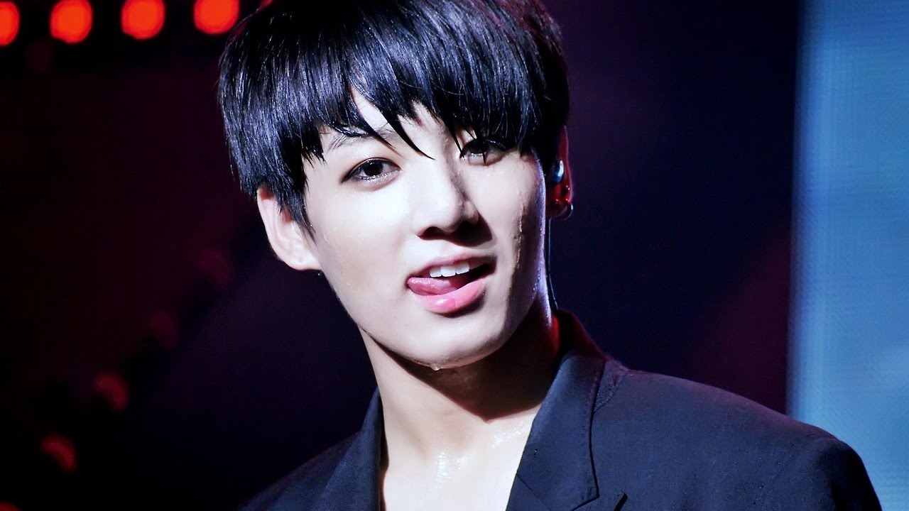 Resultado de imagem para jung kook sexy