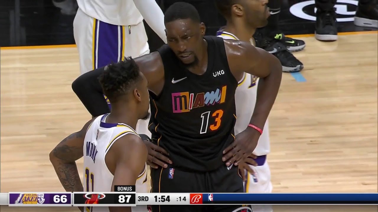 NBA マリーク・モンクに嫌がられちゃったバム・アデバヨ(DF3秒がコールされてます) YouTube