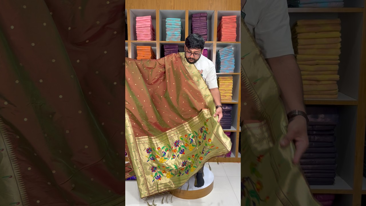 Peacock Pallu & Gold Zari Border Paithani Silk Saree