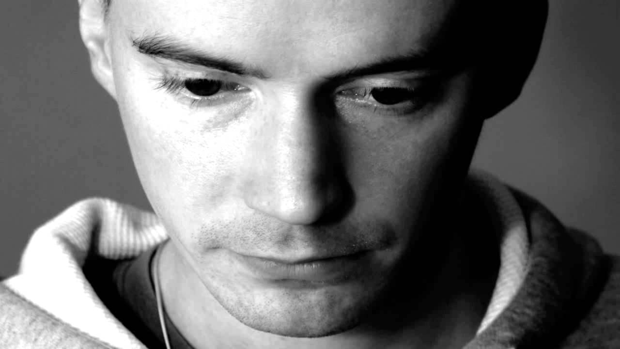 Watch Pinch - Old Skool Dubstep Mix for Electronic Explorations on YouTube Watch Pinch - Old Skool Dubstep Mix for Electronic Explorations on YouTube