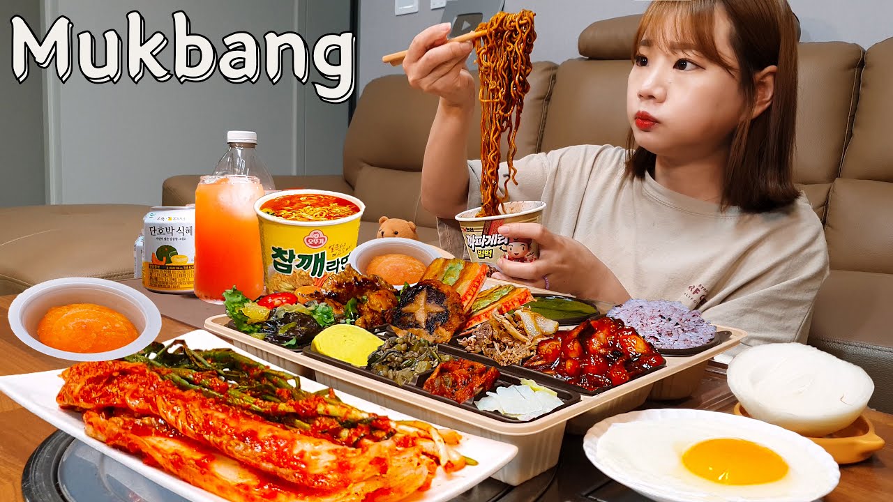 Sub)Real Mukbang-Ланч-бокс из 11 гарниров🍱 (Осьминог,курица и т.Д.)Грейпфрутовый сок🍹ASMR KOREANFOOD