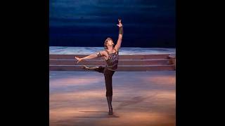 "Raymonda" Abderakhman - Masahiro Nakaya (First Soloist at the National Ballet of Japan)