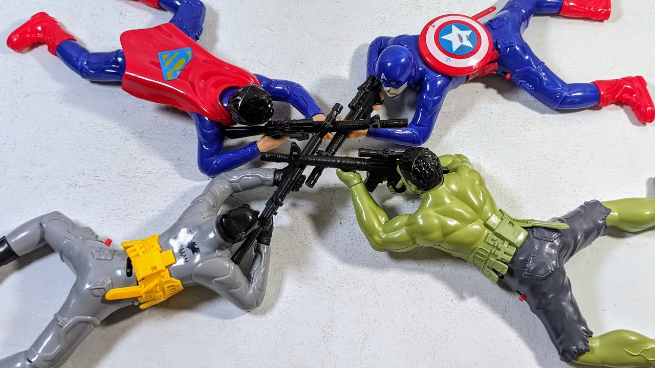 AVENGERS TOYS 
