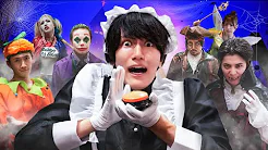 Sneaking into a Halloween Party with Time-Stop Button! ?