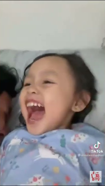 queen Lala anak pinter ngomong lucu 'mulut ayah bau eek dinosaurus'