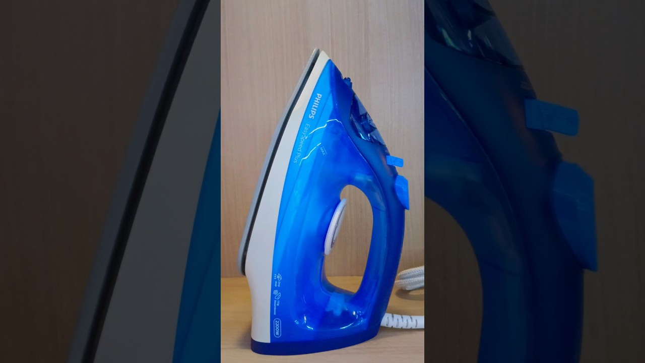 Philips Steam iron GC2145,2200 Watt| Bigger Size Ceramic Soleplate| 