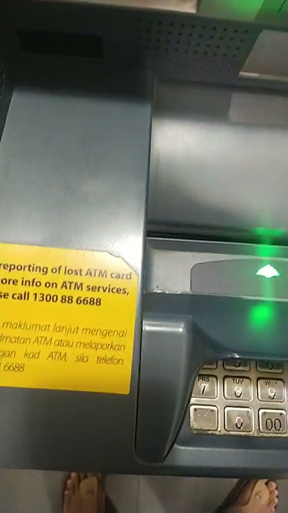 Cara keluarkan duit dari mesin ATM. How to use ATM machine in Malaysia.