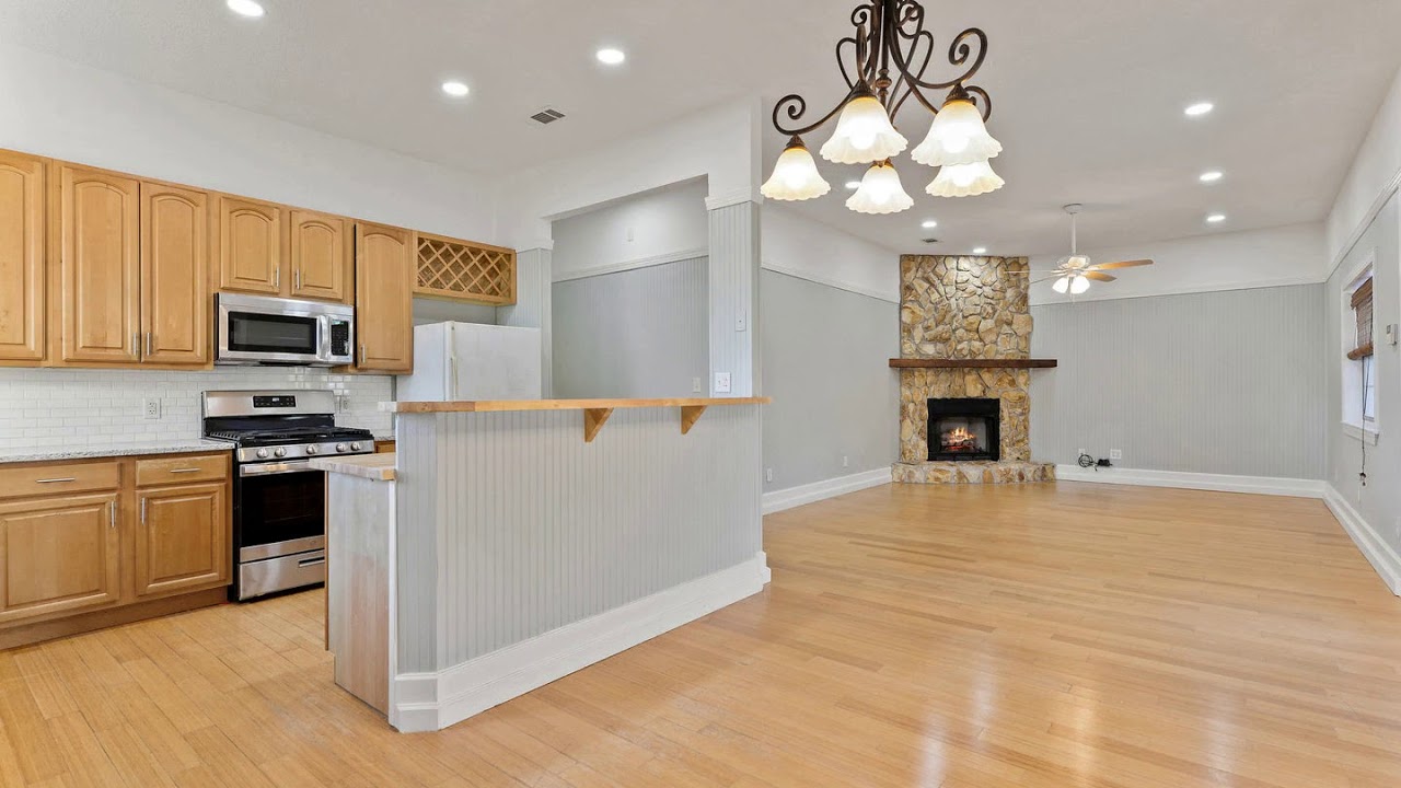 259 Kuhn St Biloxi, MS 39530 - Single Family - Real Estate - For Sale