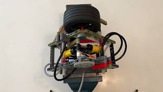 Lego Pneumatic V2 Engine Build 01