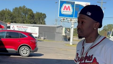 When The Store Clerk Confront You 