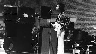 Download Lagu Jimi Hendrix- Vejlby Risskov Hall, Aarhus, Denmark 9/2/70 MP3