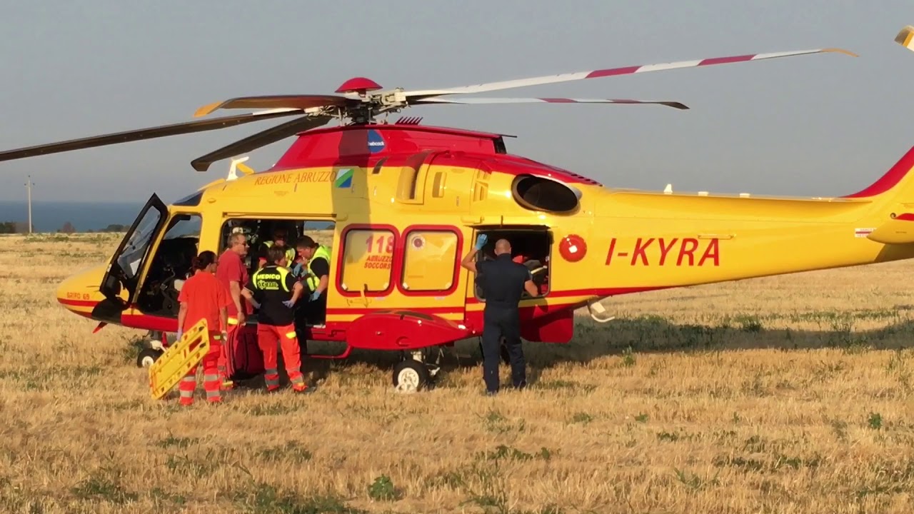 Vasto-Scontro in via Incoronata, motociclista soccorso in eliambulanza