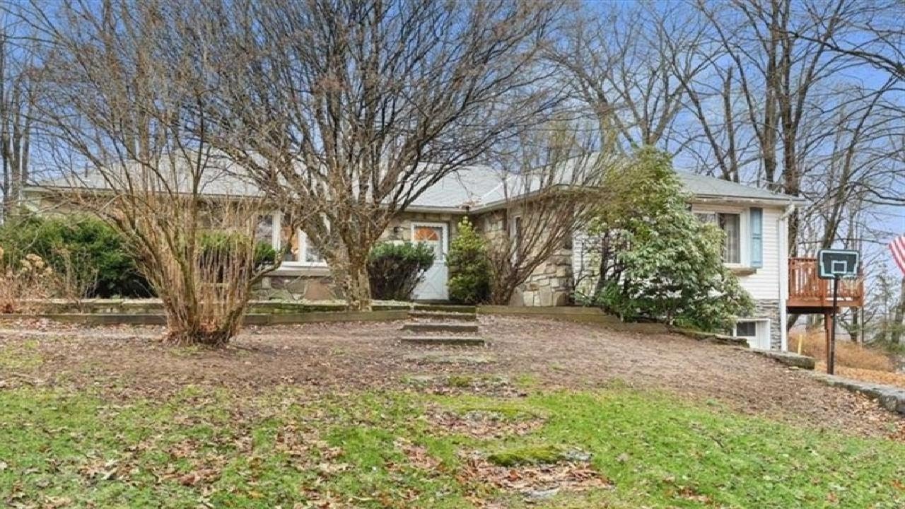 50 Steele Road, New Windsor, NY Presented by The Brunell Team. YouTube