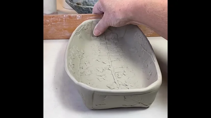 Making Handled Trays