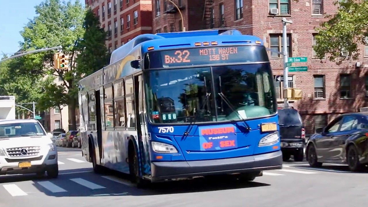 NYCT Bus: 2018 New Flyer XD40 #7570 on the Bx32 at Morris Avenue