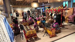 Gundul Gundul Pacul - Gamelan Ensemble by Sewu Lintang of Bodro Sewu Community Jakarta