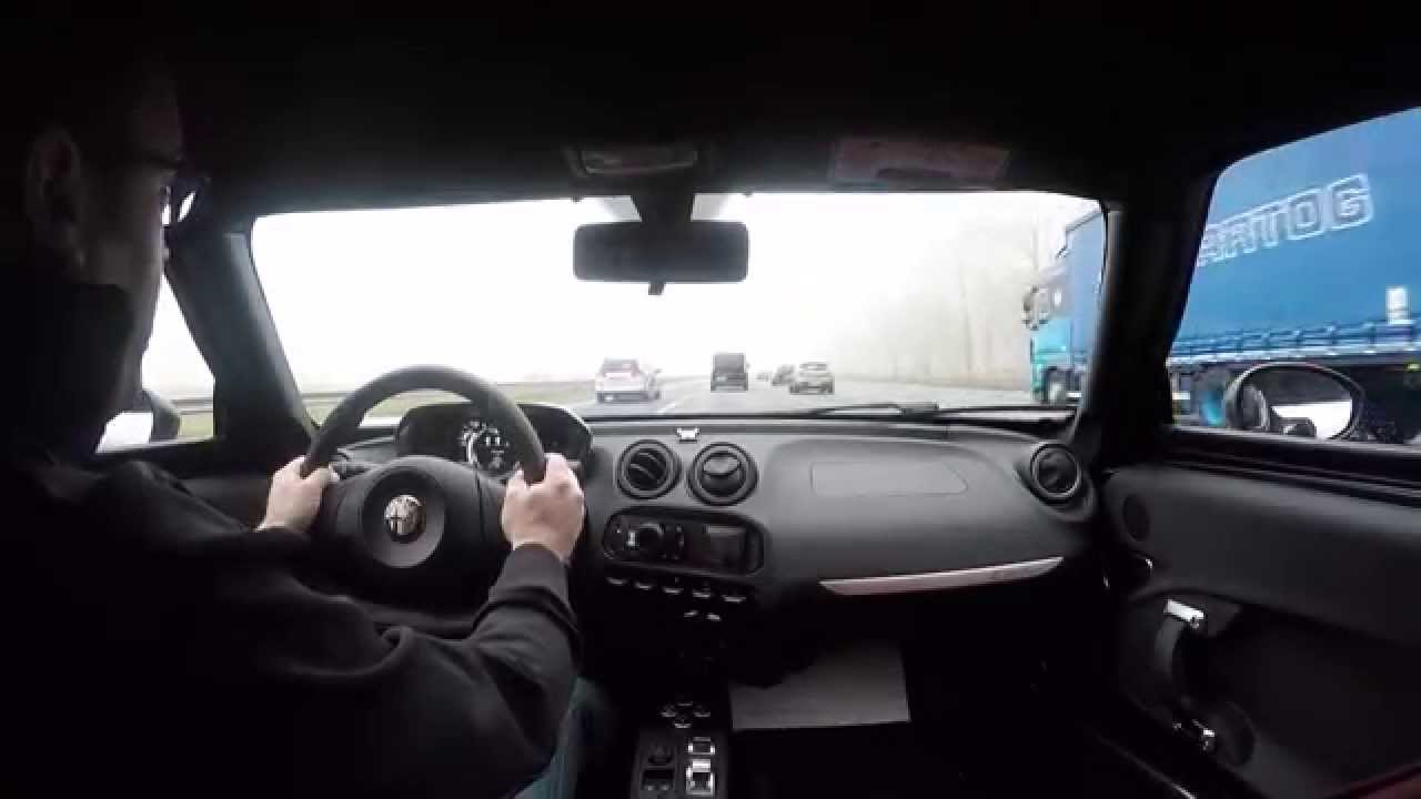 Alfa Romeo 4C - Gouwe Aquaduct, Paesi Bassi (IT)