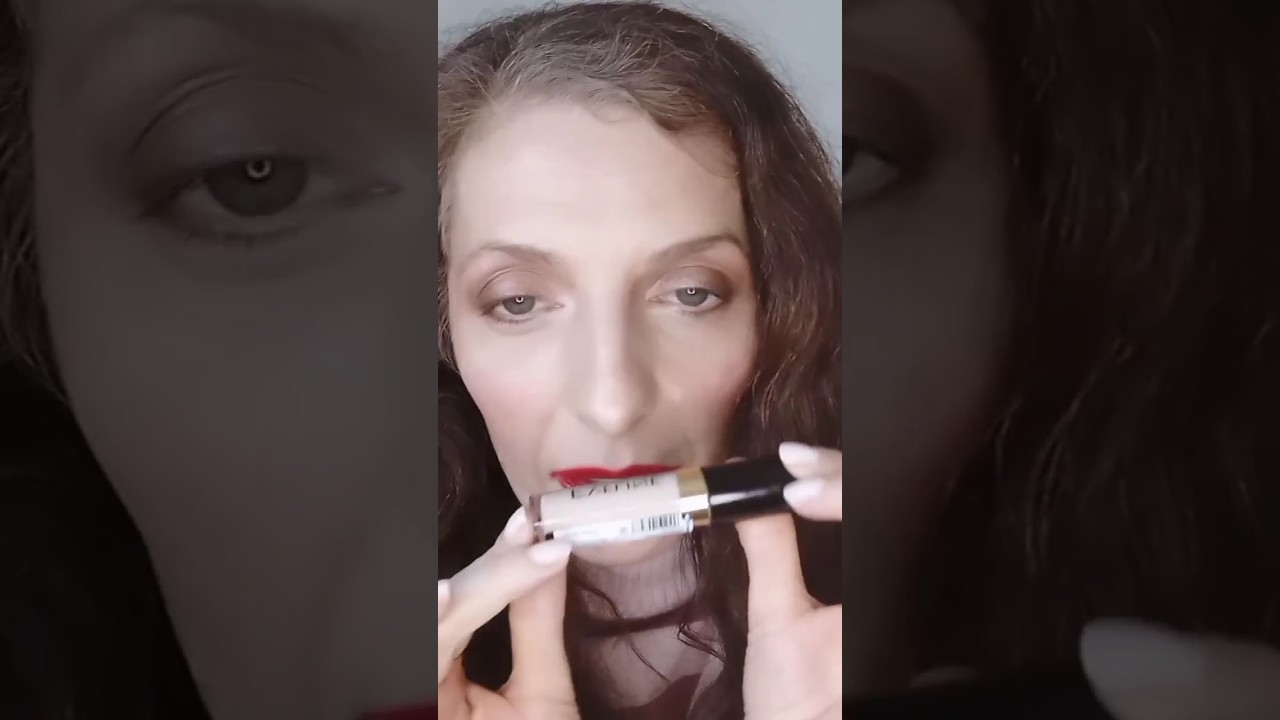 YOU NEED THIS CONCEALER! NO CREASING AFTER MULTI LAYERING! NATURAL