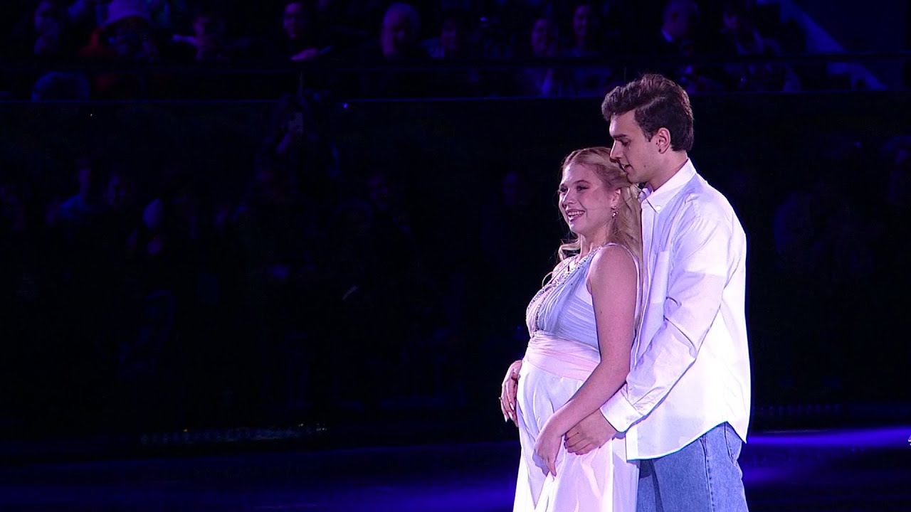 Александра Трусова и Макар Игнатов объявили, что ждут ребенка. Турнир шоу-программ "Русский вызов"