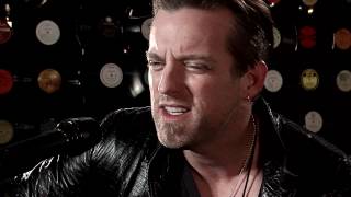 Thompson Square  - Keifer Thompson solo live acoustic performance