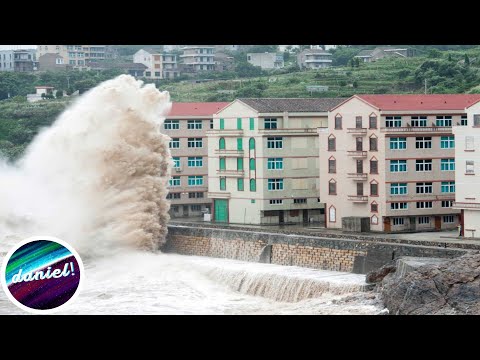 Video: Olas A Lo Largo De La Avenida