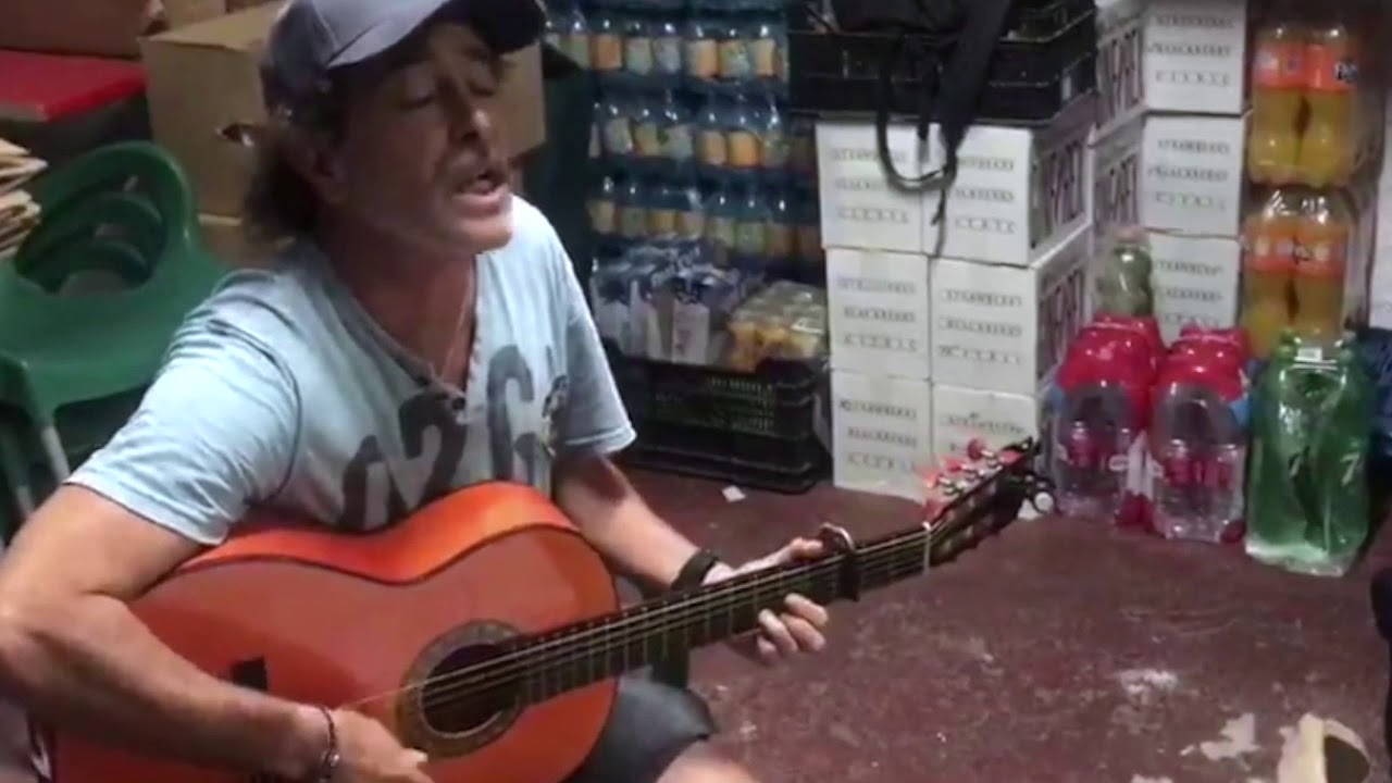 Er Chele Vara - Juan Carlos presenta el pasodoble al grupo