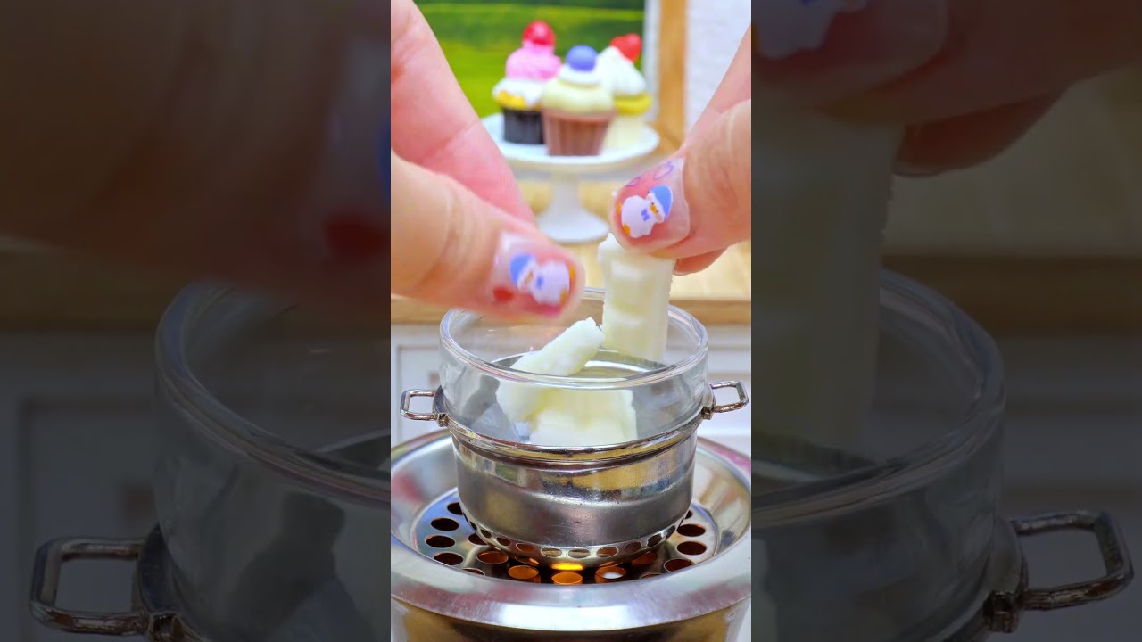 ASMR Frosting Sounds 🎂🌈 