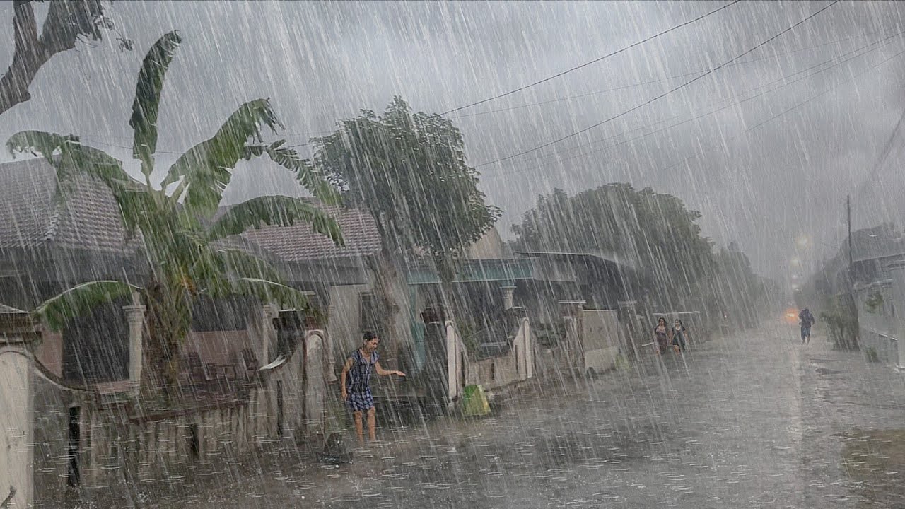 Самый сильный ливень в истории в индонезийской деревне, сопровождавшийся сильным ветром и экстремал