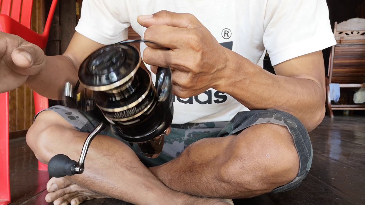 NX7000 Spinning Reel