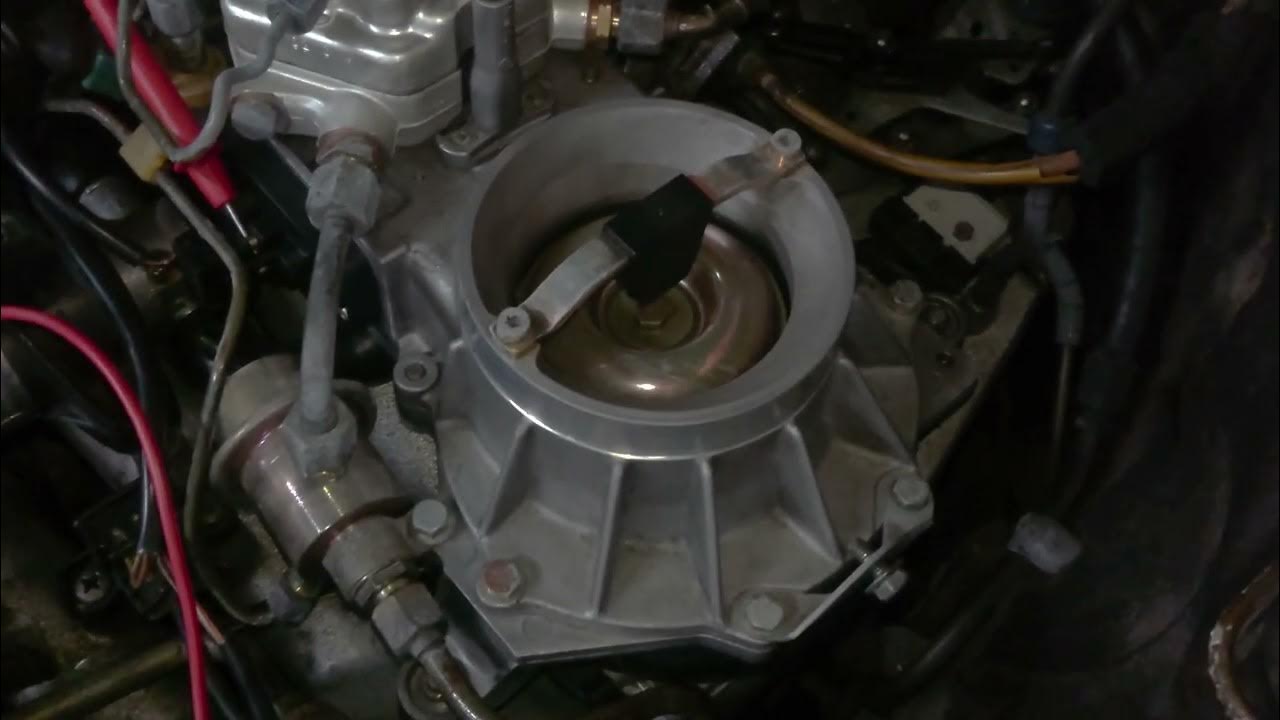 High idle and choking throttle of M104.980 engine engine bay view