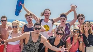BARCELONA BEACH BANTER