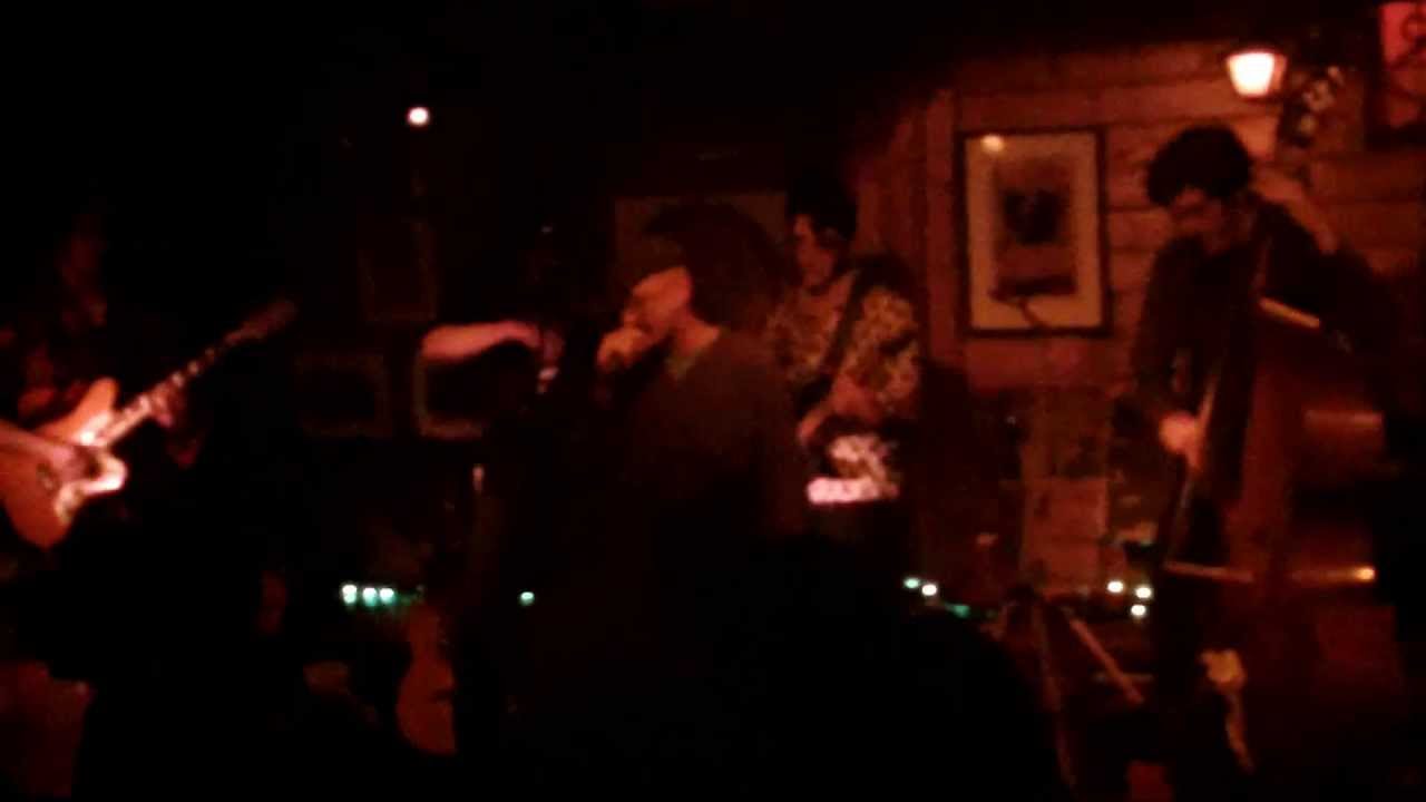 Xela and friends at the Barking Spider-xmas 2011