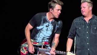 Download Lagu Rascal Flatts - Riot - 6/13/15 - Riot Tour - Jiffy Lube Live - Bristow, VA. MP3