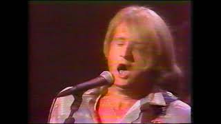 Famous Tom Cochrane - Sinking Like a Sunset Profile