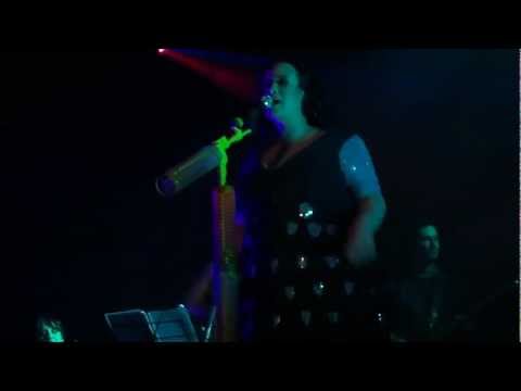 tulipa ruiz @ circo voador: só sei dançar com você